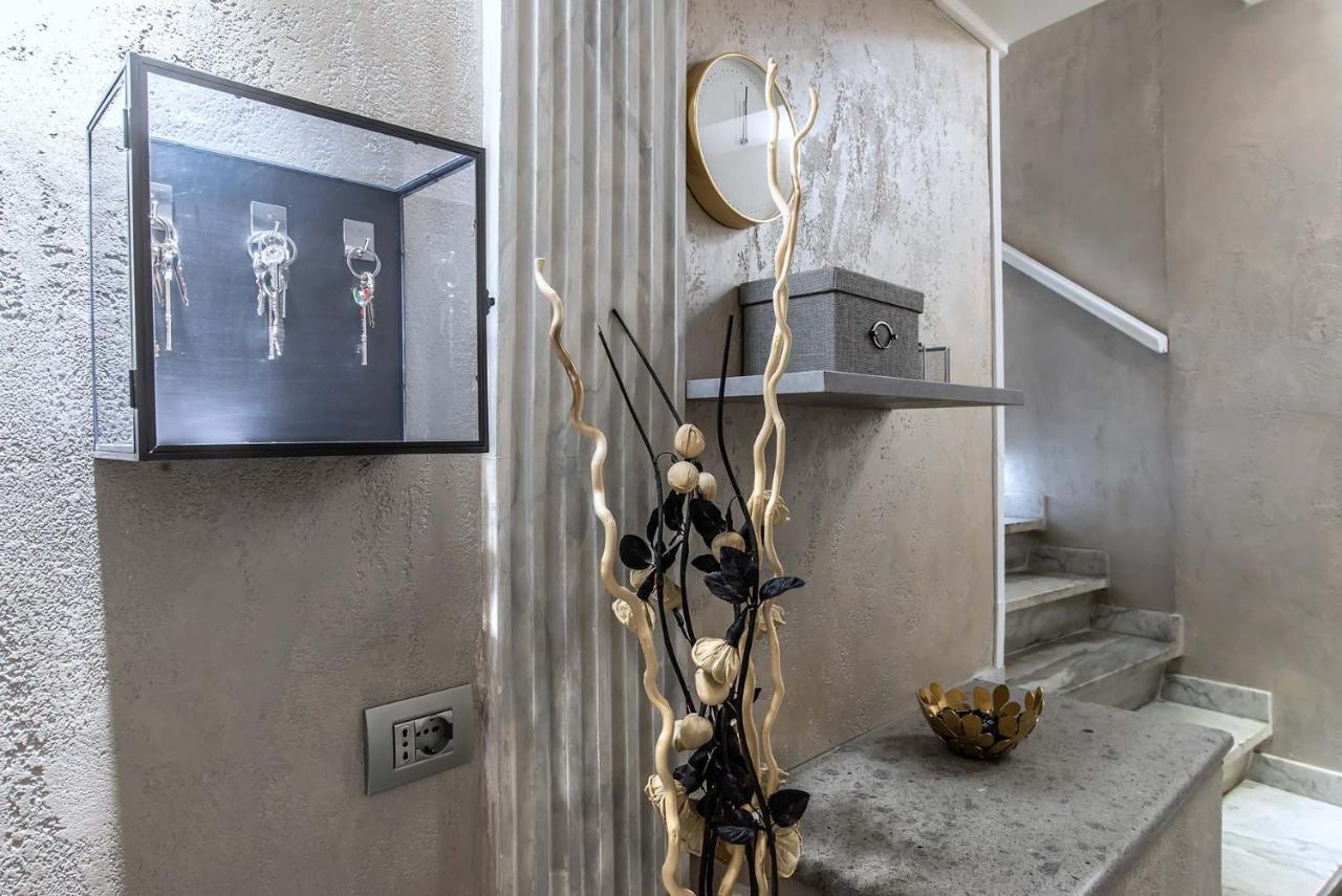 Black And White Suite Roma Dış mekan fotoğraf